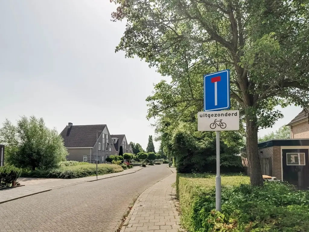Kloostermuur 11, Wognum