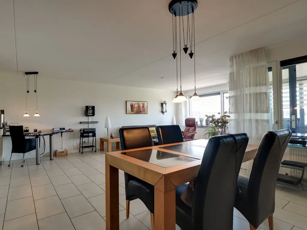 Vijverhof 51, Avenhorn