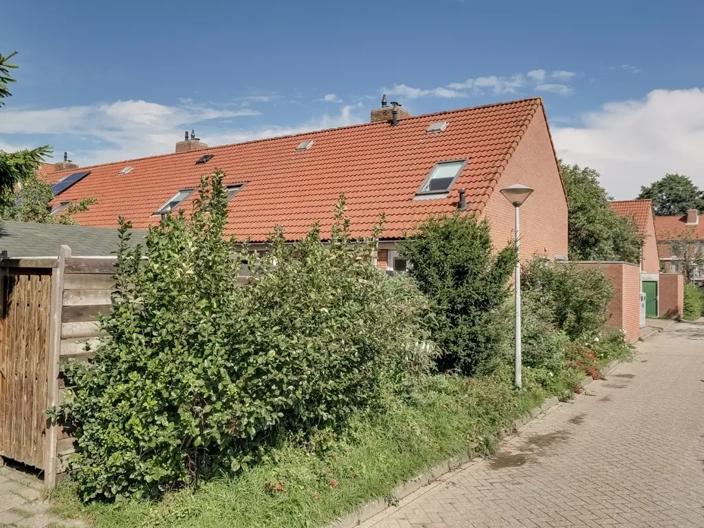 Groef 12, Hoorn