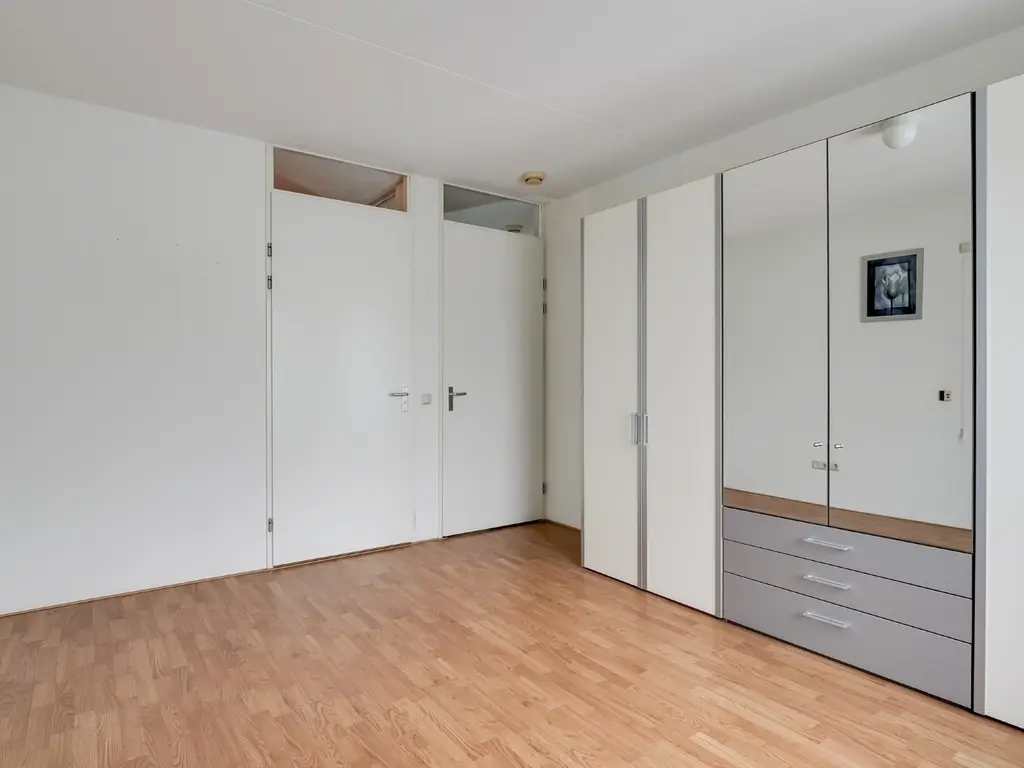 Kolblei 103, Avenhorn