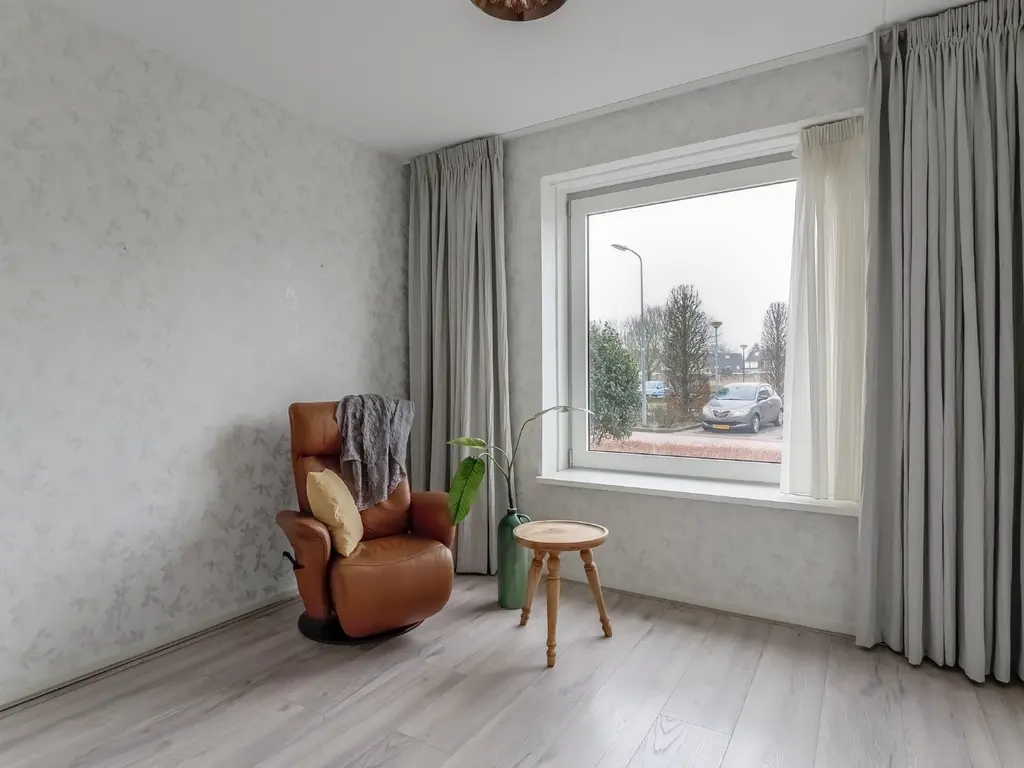 Kolblei 102, Avenhorn