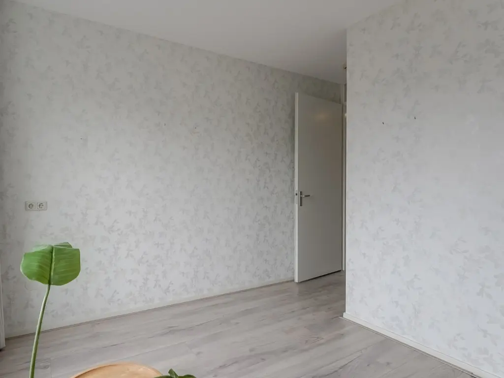 Kolblei 102, Avenhorn