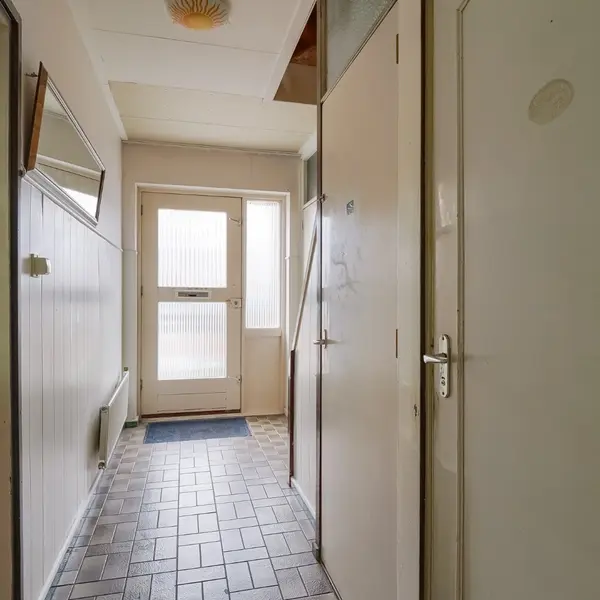 De Tocht 6, Avenhorn