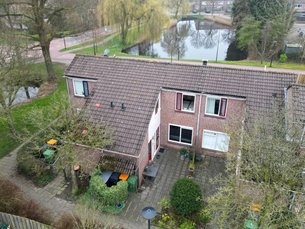 Bergkristal 35, Heerhugowaard