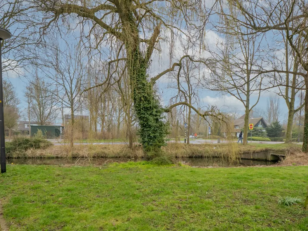 Bergkristal 35, Heerhugowaard