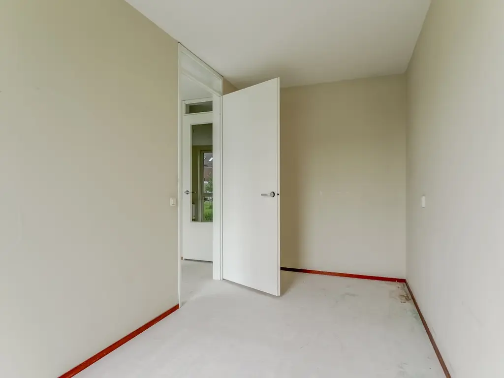 Grondel 3, Avenhorn