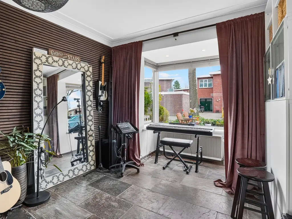 Wilhelminakanaalstraat 26, Best