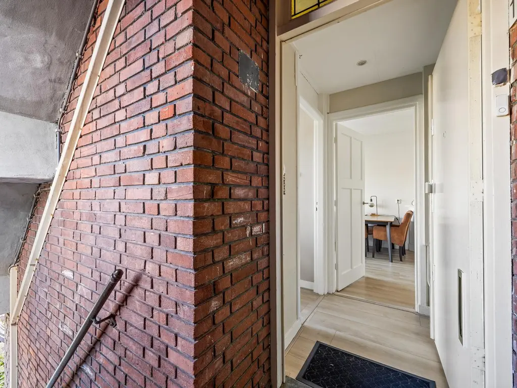 Damasstraat 180, 'S-GRAVENHAGE