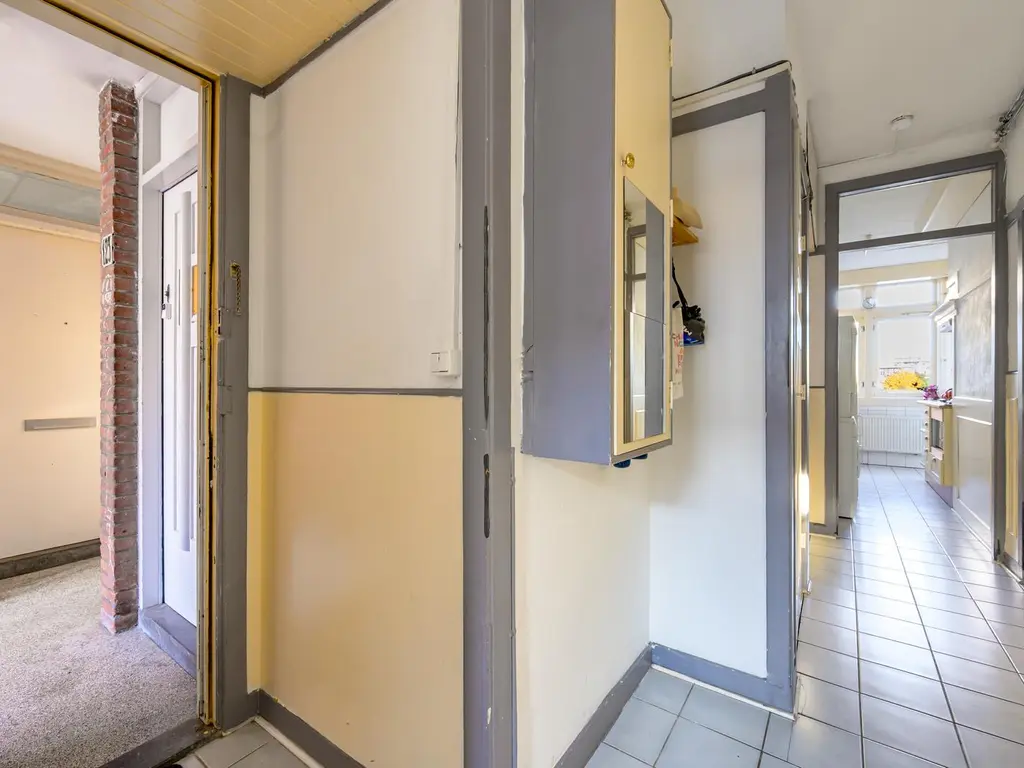 Vier Heemskinderenstraat 121, 'S-GRAVENHAGE