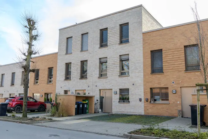 46446 Muhlenweg 46B 