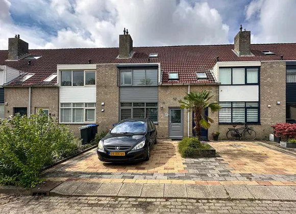 De Warmoezerij 32