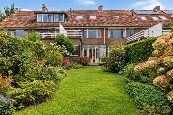 Roodenburgerstraat 44, Leiden