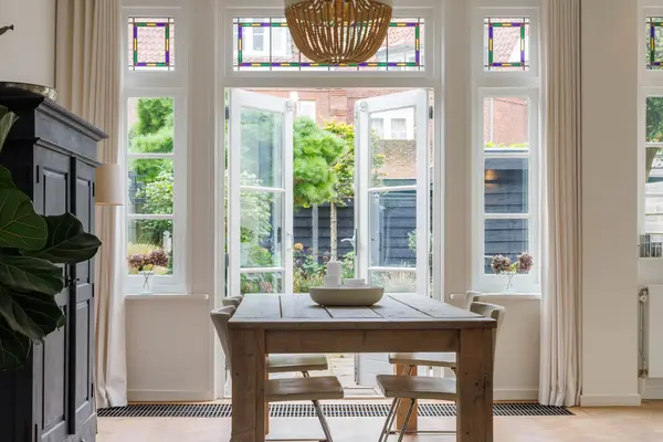 Lorentzkade 4, Leiden