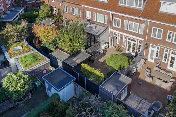Lorentzkade 4, Leiden