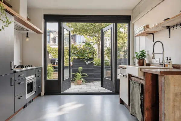 Hermanstraat 15