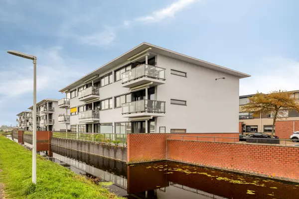 Lotte Beesestraat 41
