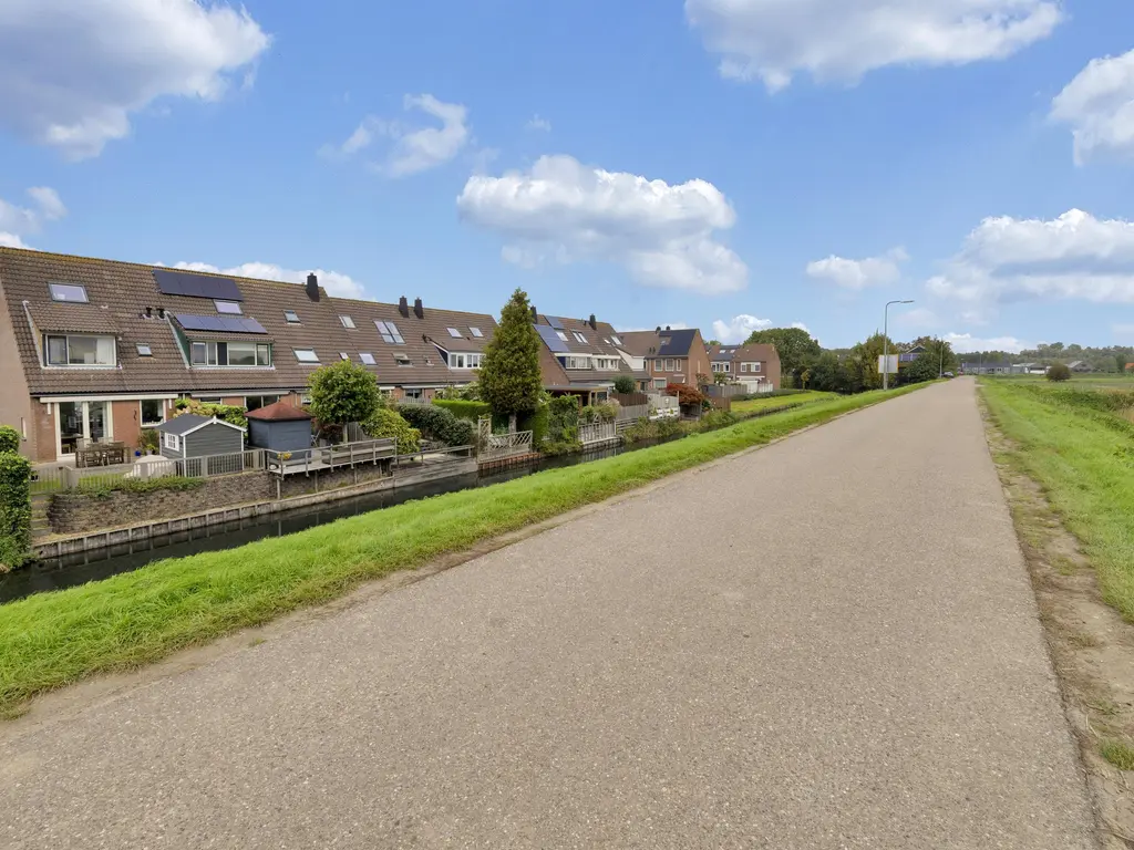 Wethouder P Woltersstraat 36, ZUIDLAND
