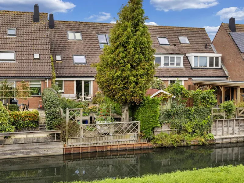 Wethouder P Woltersstraat 36, ZUIDLAND