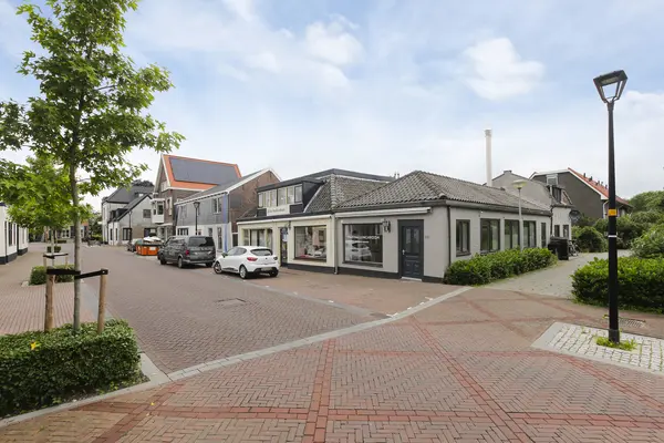 Kerkweg-West 10