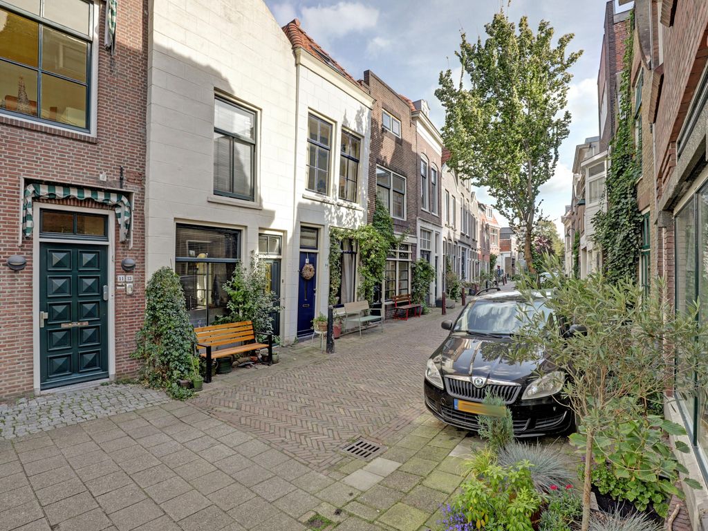 Tussenwoning te koop: Keizerstraat 17, Gouda