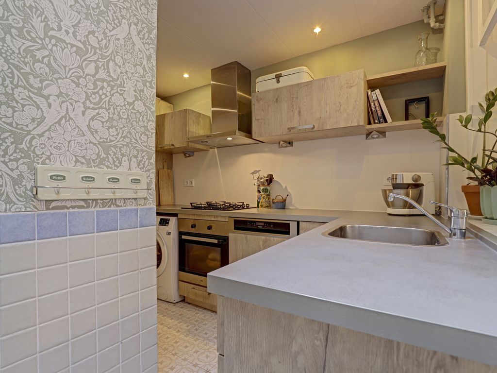 Tussenwoning te koop: Keizerstraat 17, Gouda