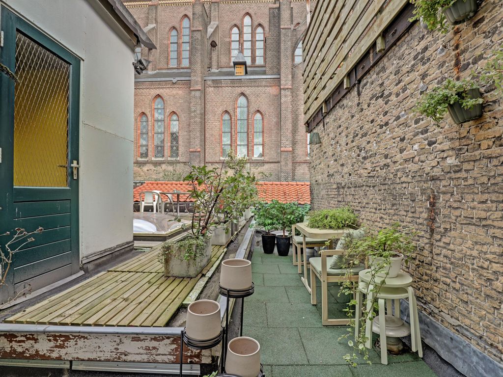 Tussenwoning te koop: Keizerstraat 17, Gouda