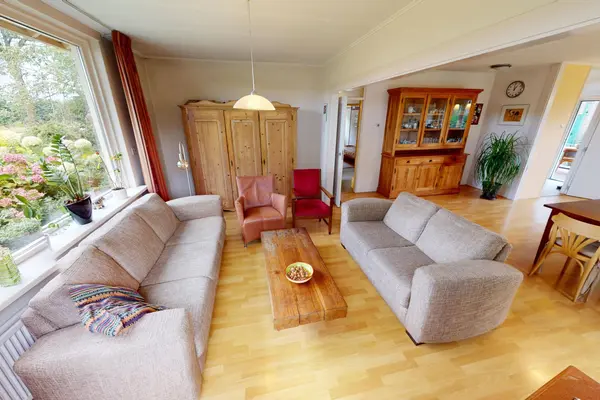 Elbaweg 55, Hem
