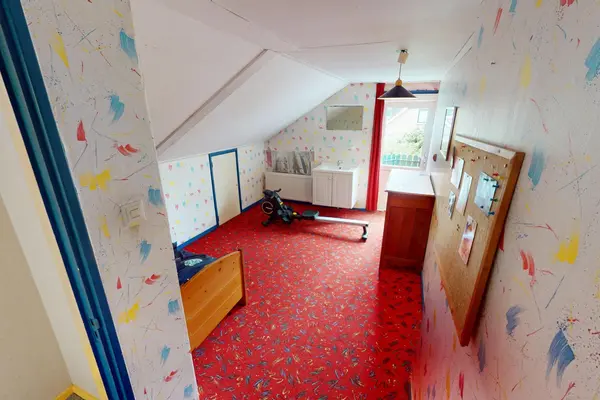 Elbaweg 55, Hem