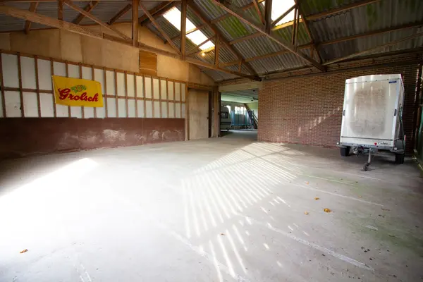 Elbaweg 55, Hem