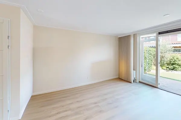 Tuinfluiter 19, Hoogkarspel