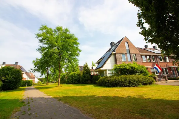 Tuinfluiter 19, Hoogkarspel