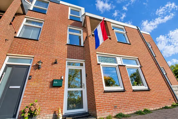 Kerkeland 14a