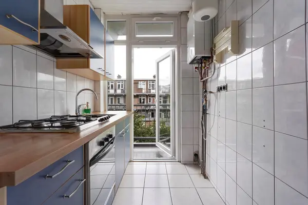 Veenendaalkade 636, Den Haag