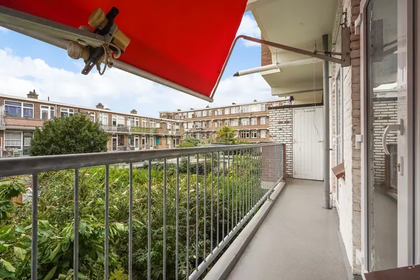 Veenendaalkade 636, Den Haag