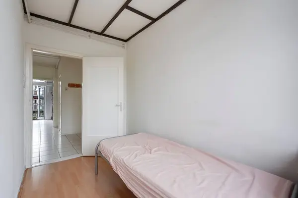 Veenendaalkade 636, Den Haag