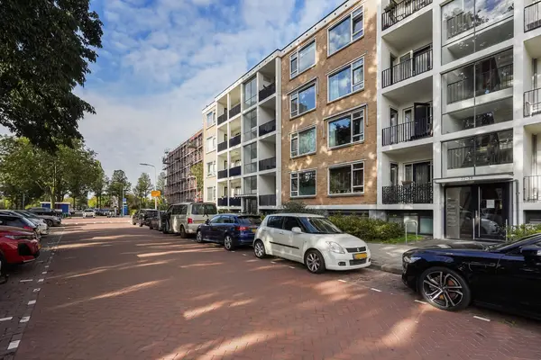 Vossenrade 24, Den Haag