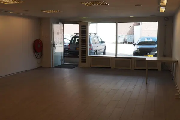 Onderlangs 28, Barendrecht
