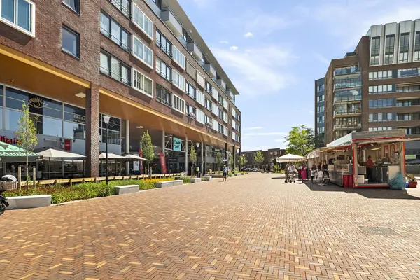 Van Beuningenhaven 2, Barendrecht