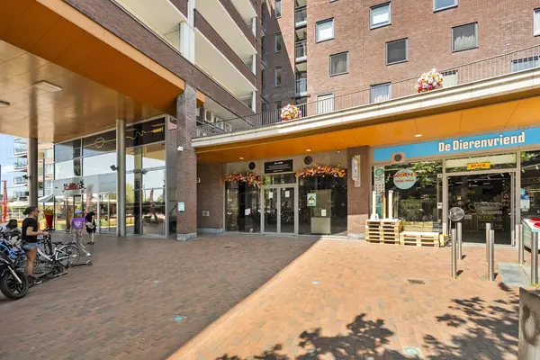 Van Beuningenhaven 2, Barendrecht