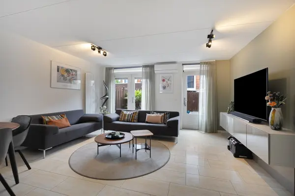 Riedermeet 43, BARENDRECHT