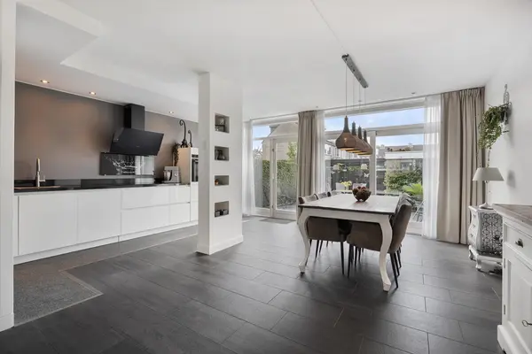 Schaatsbaan 25, BARENDRECHT