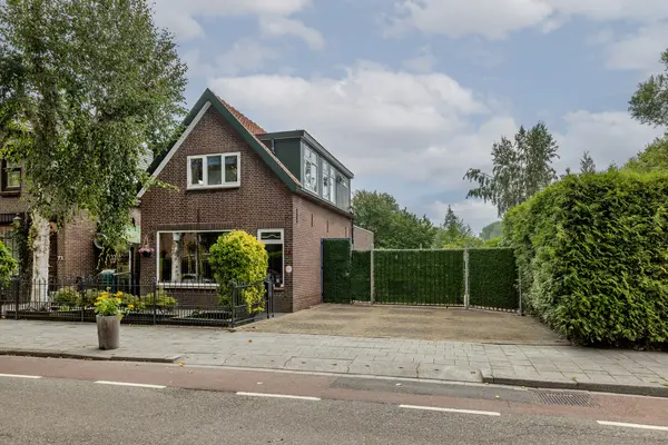 Koninginneweg 73