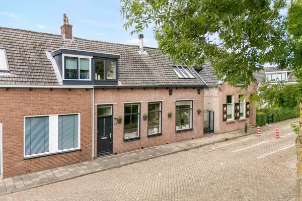 Dorpsstraat-oost 22