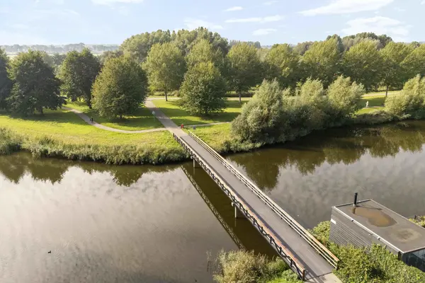 Agaatlaan 33, RHOON