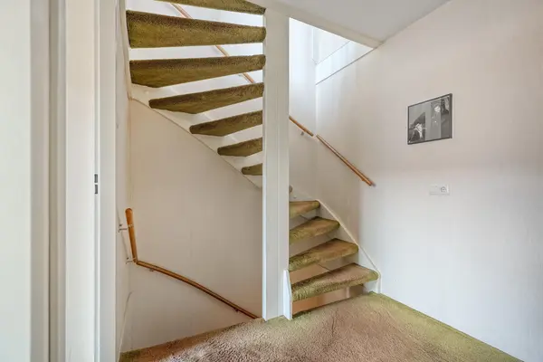 Agaatlaan 33, RHOON