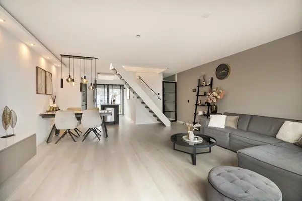 Robijnhoven 45, RHOON
