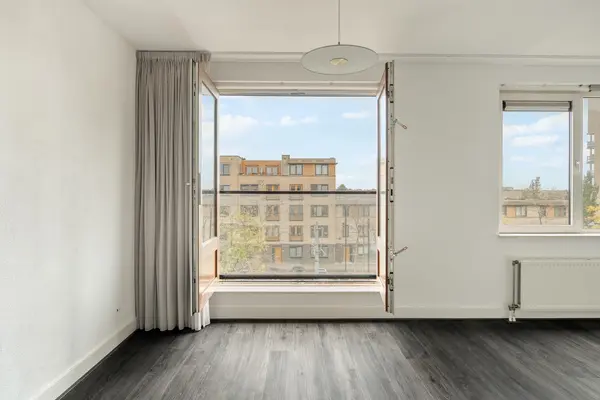 Avenue Carré 43, BARENDRECHT