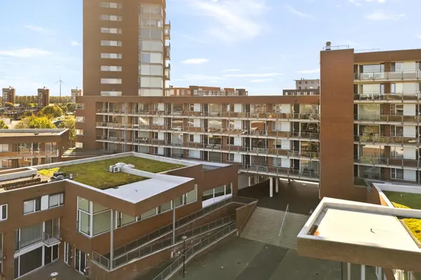 Middeldijkerplein 228, BARENDRECHT