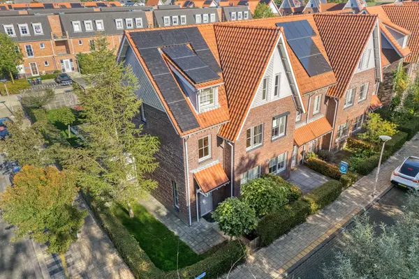 Mesdagstraat 30, RHOON