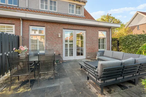 Mesdagstraat 30, RHOON